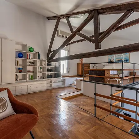 Cathedral View Loft By Wonderful Italy